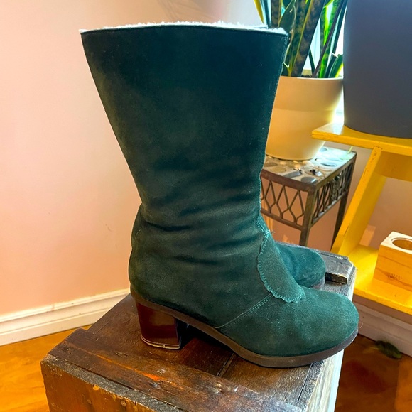 Amazing Vintage 'Hogl' Austrian Hunter Green Suede Mid Calf Booties - Picture 1 of 14